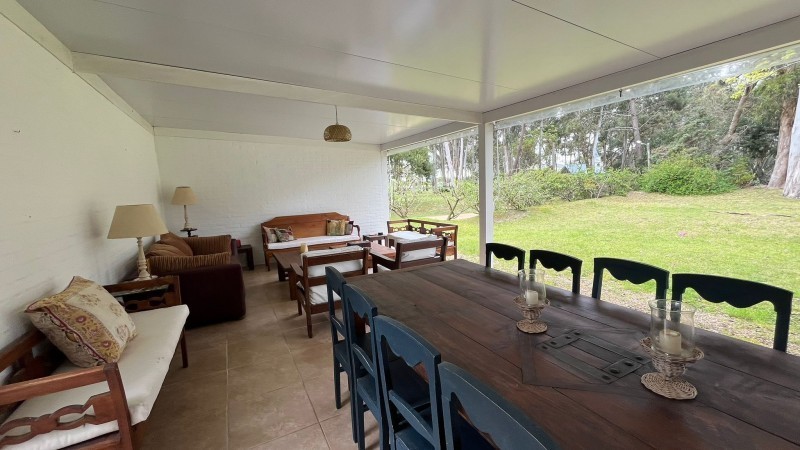 Casa en alquiler en Laguna Blanca 